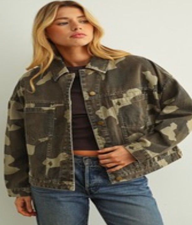 CAMO PRINTED REGULAR JACKET