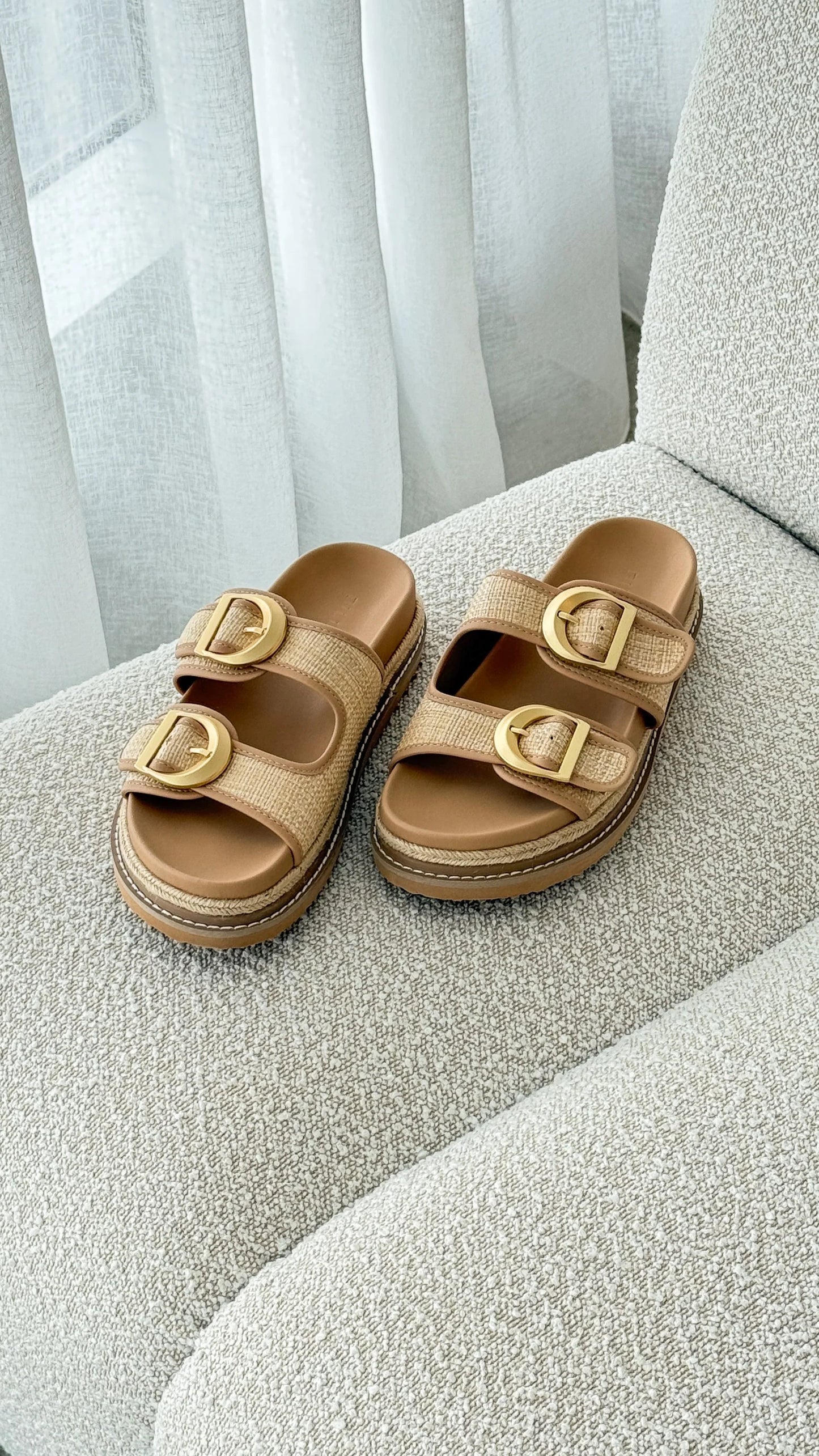 Anora Raffia - Billini