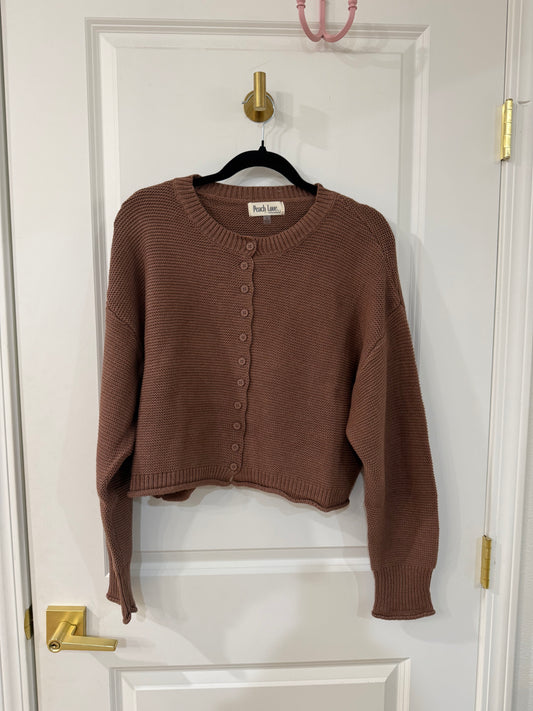 SOLID CROPPED BUTTON DOWN CARDIGAN