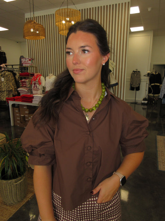 SOLID POPLIN BUTTON PUFF SLV TOP mocha - Karlie