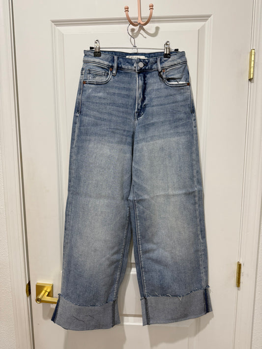 Hidden light wash cuffed