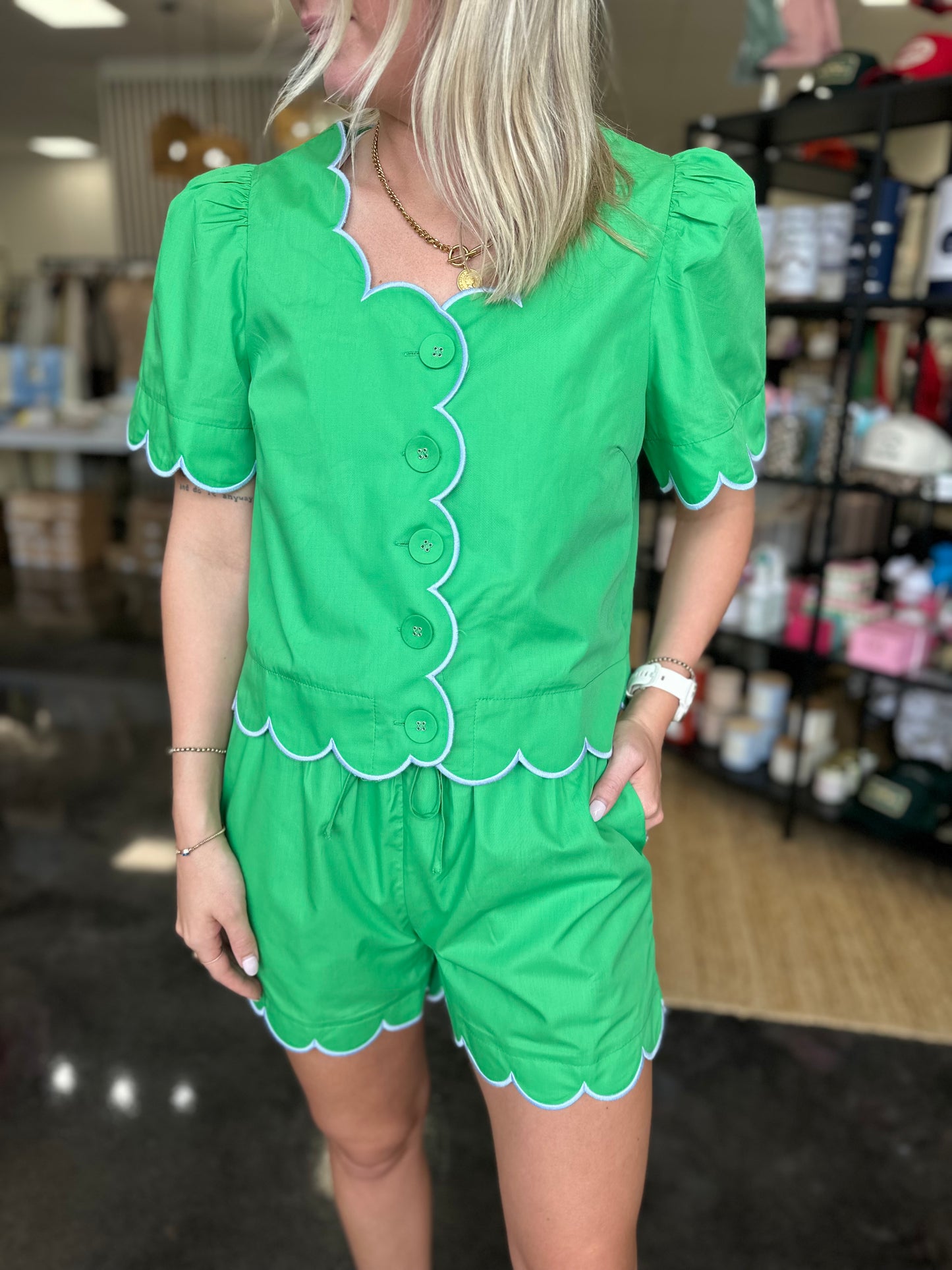 Dymo scalloped Short Set