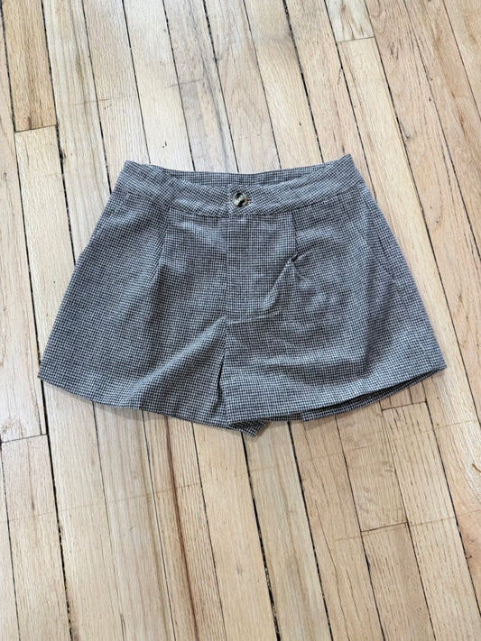 Houndstooth Shorts - brown