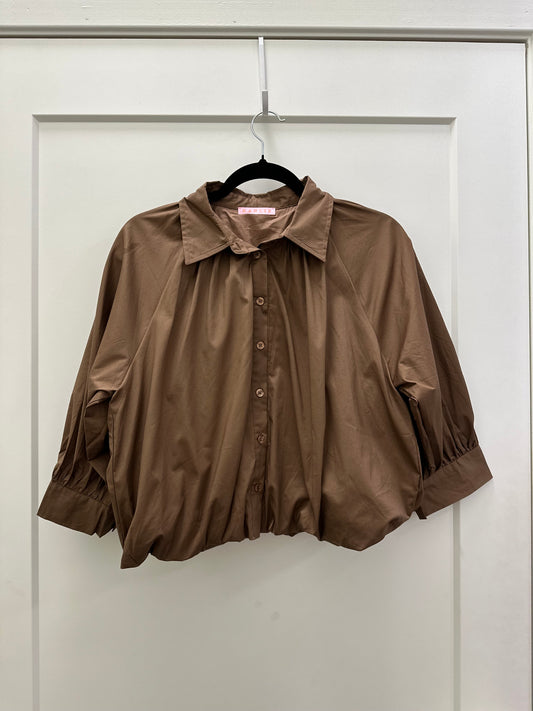 Brown 3/4 sleeve bubble top