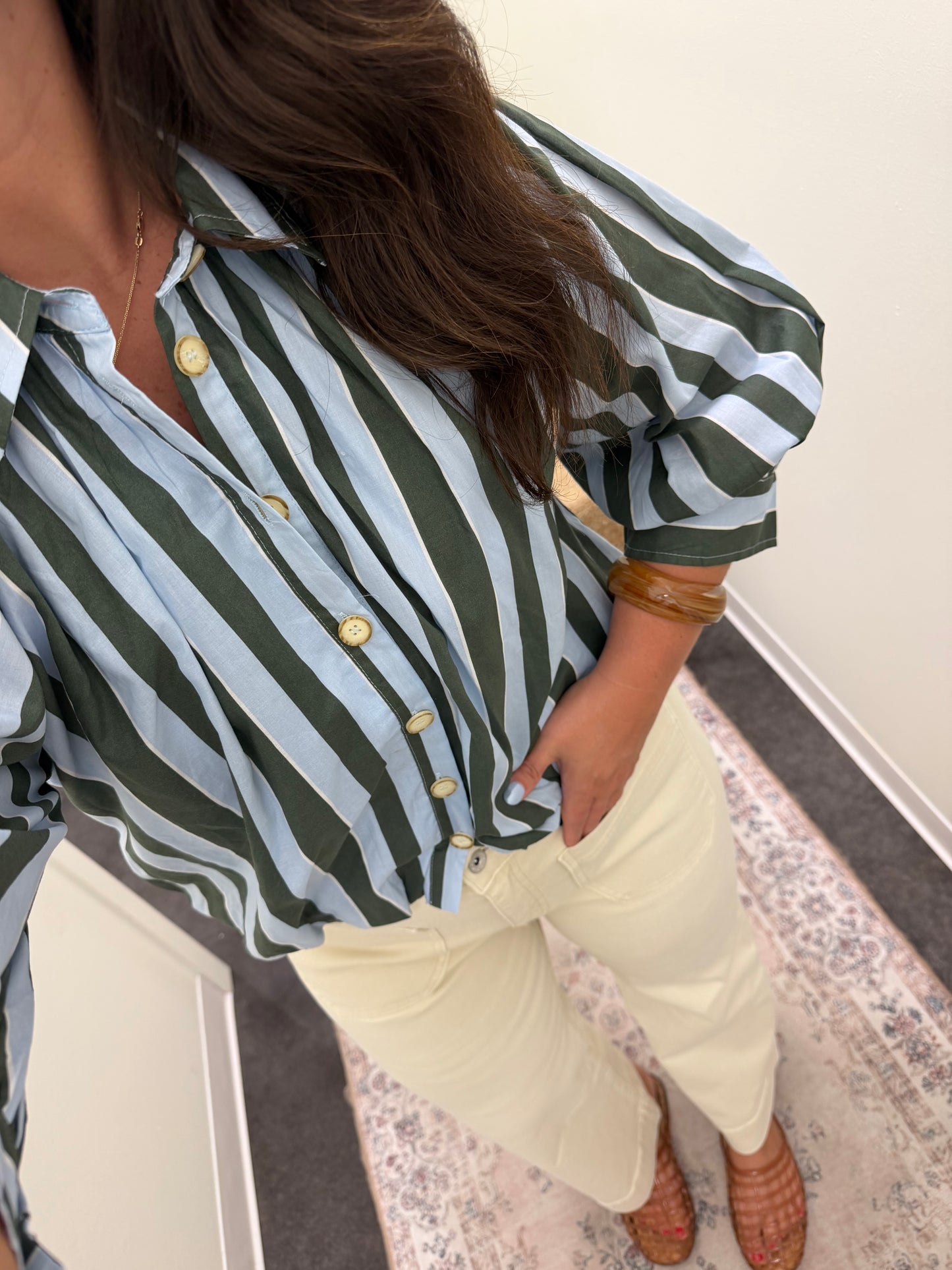 Stripe collared bubble sleeve top