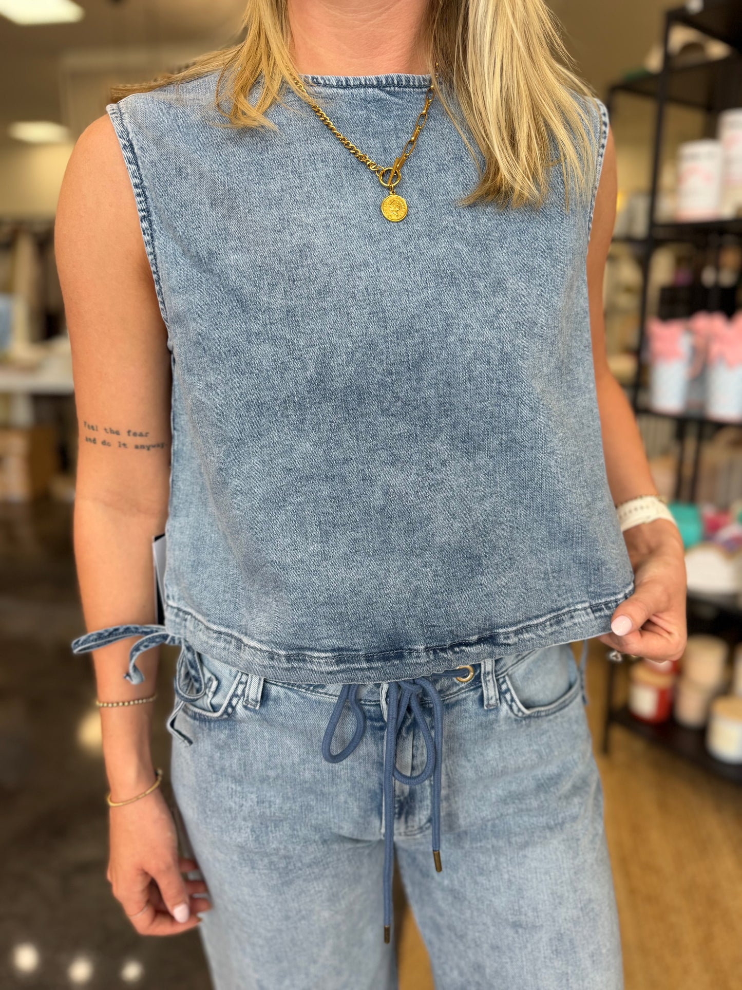 LIEL denim Vest - Lola