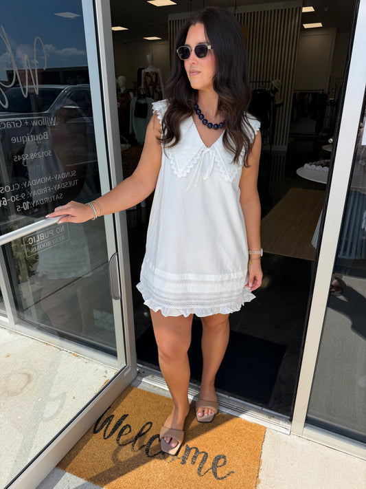 Ruffle hem mini - white
