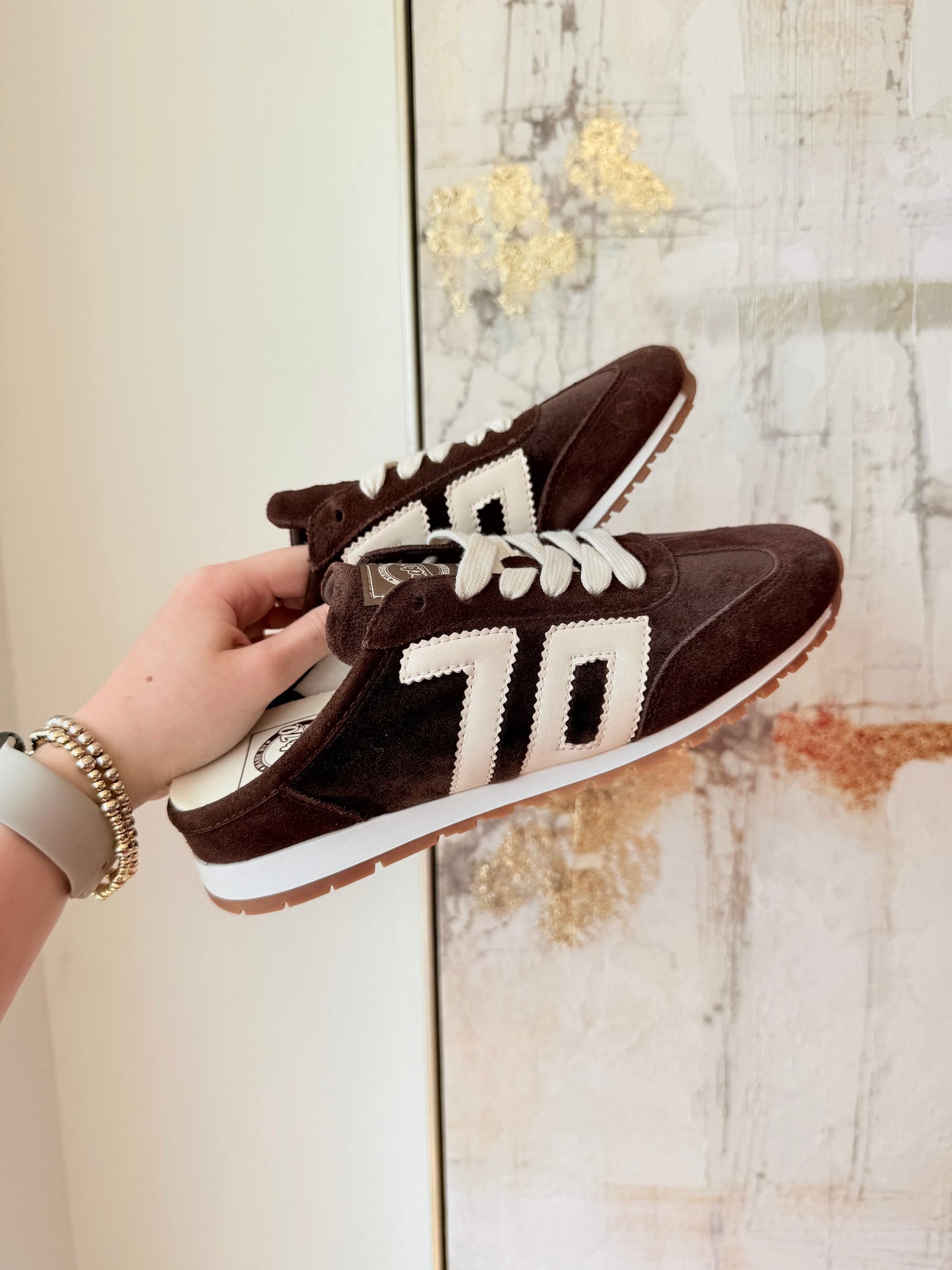 BACK 70 Venice Velvet Chocolate