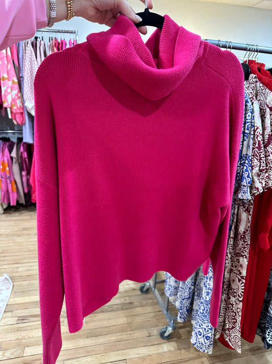 Magenta T Neck
