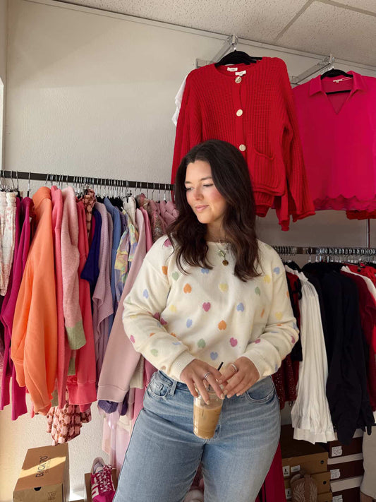 ROUND NECK LONG SLEEVE HEART GRAPHIC SWEATER