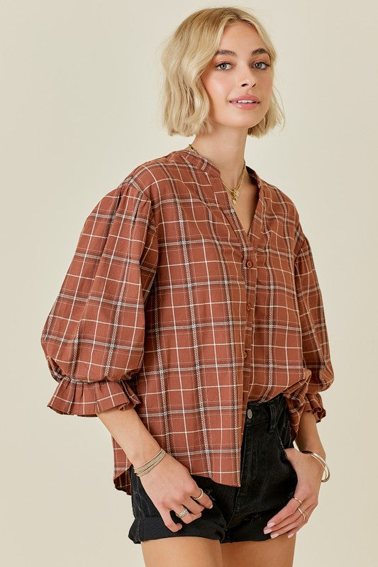 Plaid bubble hem button down top (2 colors)