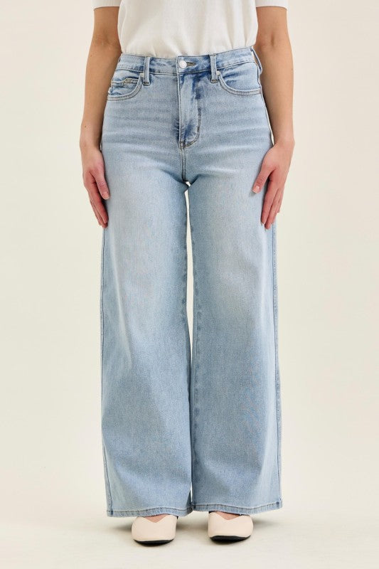 HW Petite Retro Wide JUDY BLUE jean