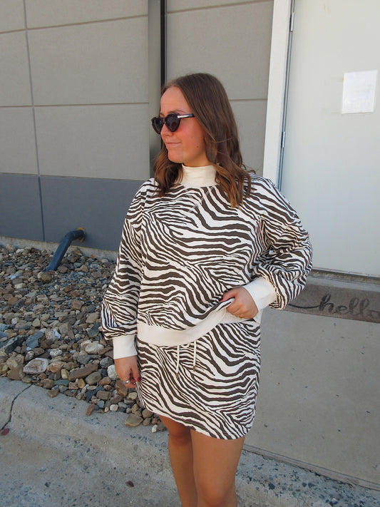 Clara zebra skort set