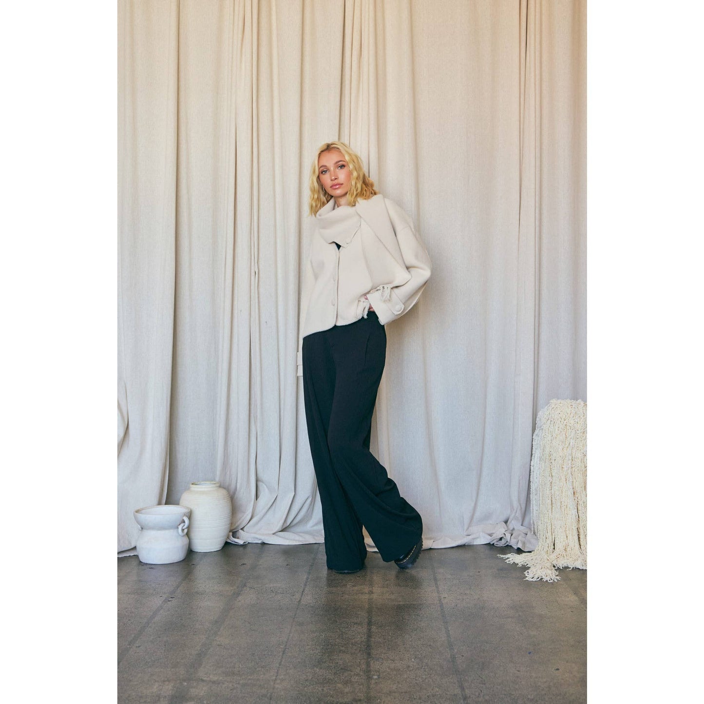 SCARF V-NECK DOUBLE-SIDED COAT (2 colors)