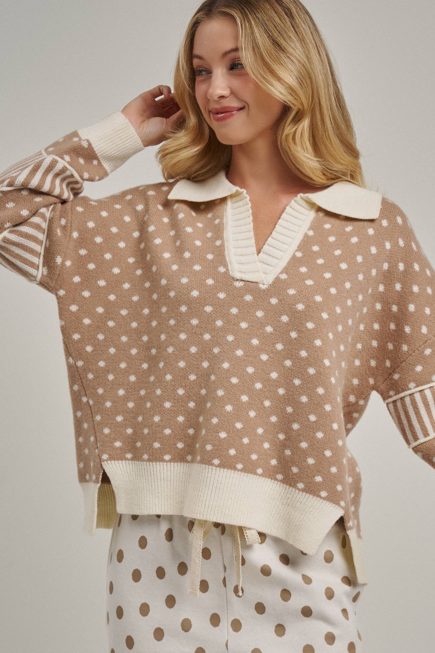 LOOSE FIT POLA DOT FALL SWEATER TOP
