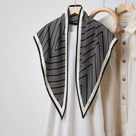 S25278 Geo Stripes Triangle Lightweight Scarf