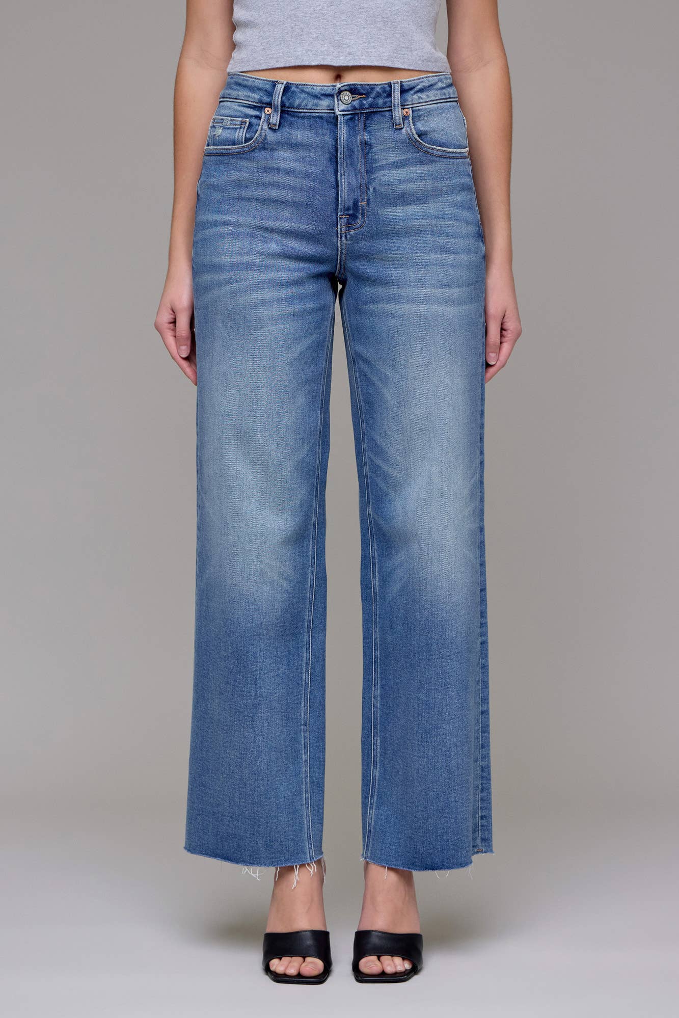 Medium Vintage Stretch Clean Dad Jean