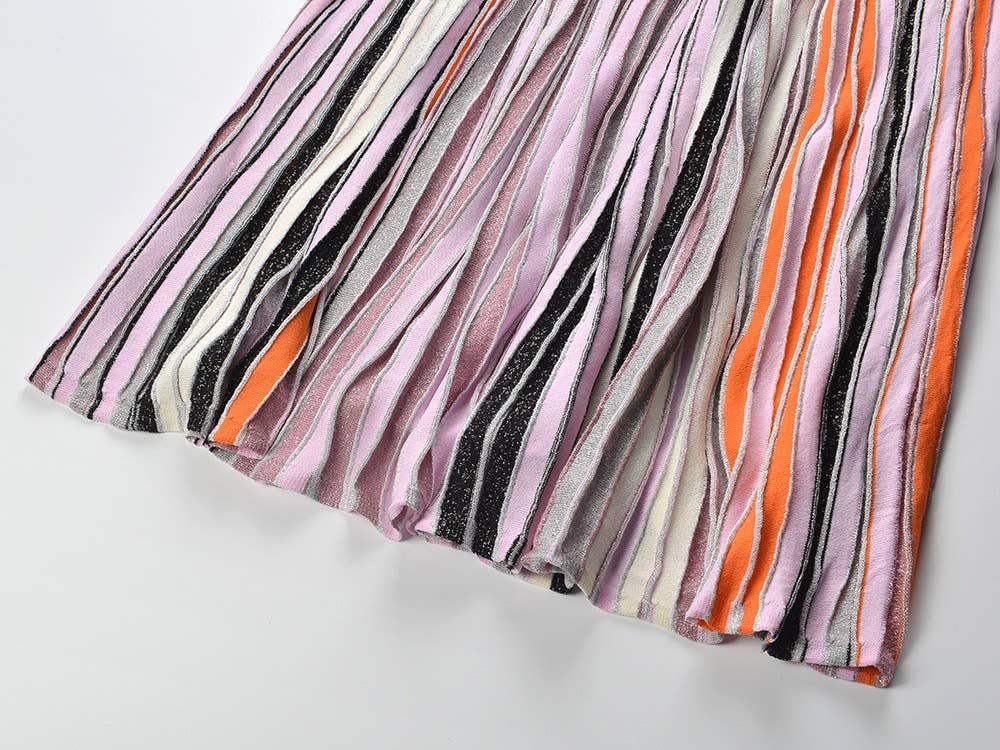 DR612 Summer Retro Knitted Dress with Striped Contrast