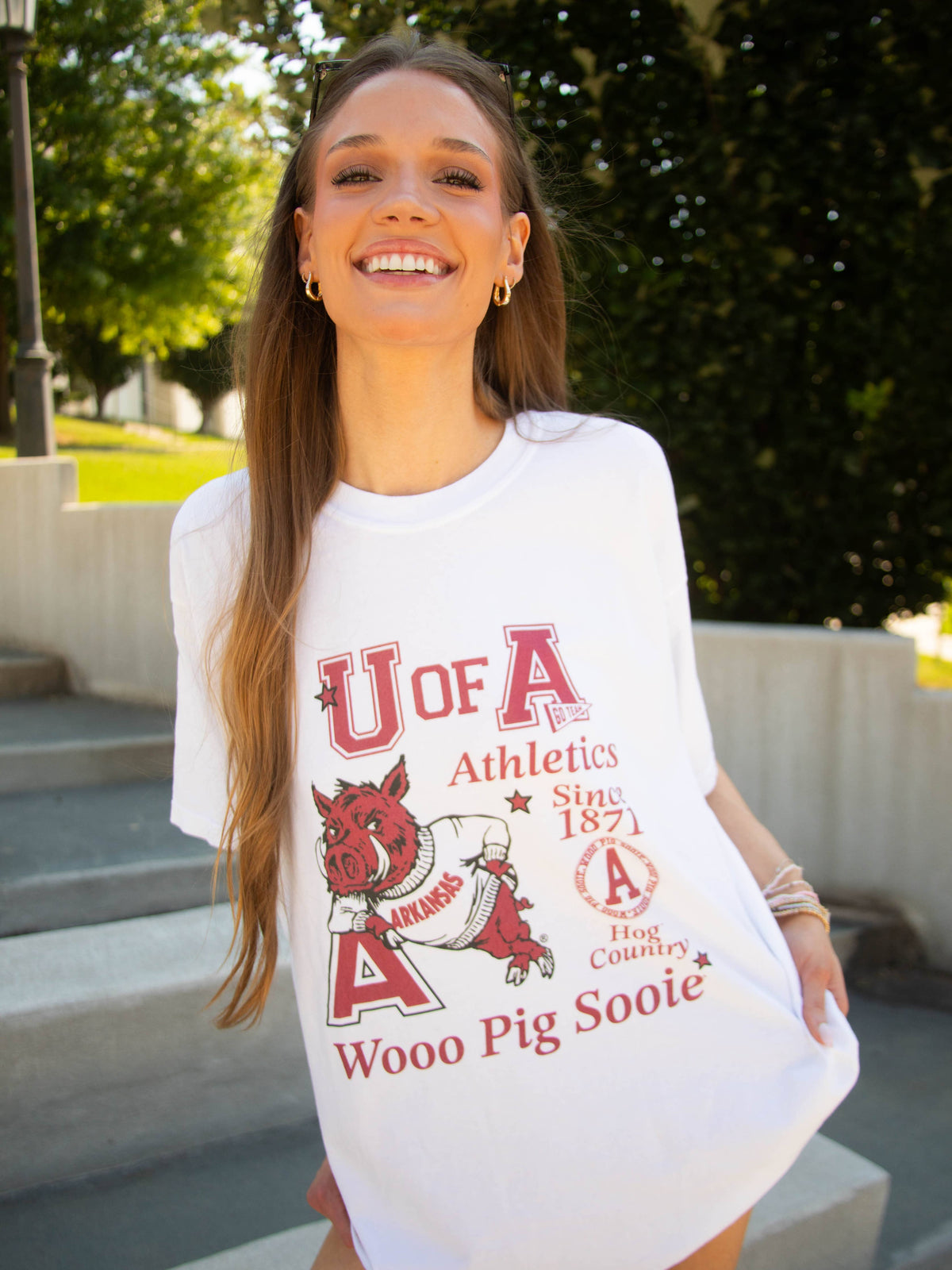 ARKANSAS U OF A ATHLETICS VAULT TEE