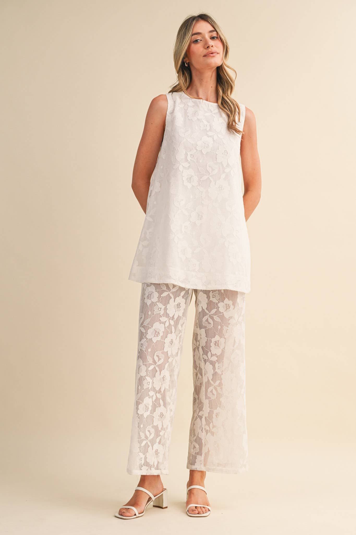 LACE SLEEVELESS TUNIC AND WIDE LEG PANTS SET