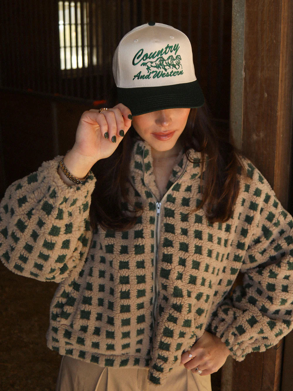 COUNTRY AND WESTERN TRUCKER CHARLIESOUTHERN