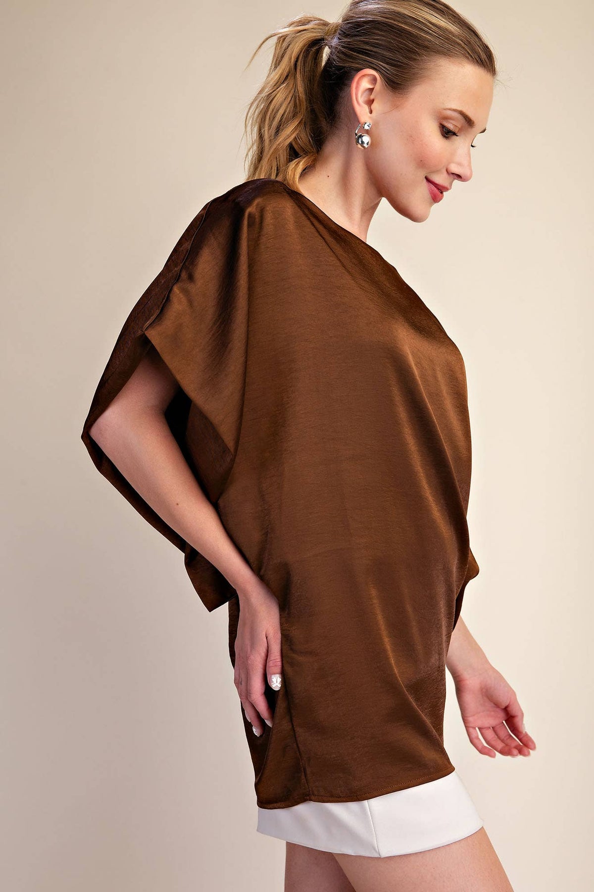 Drop Shoulder Flowy Wide Sleeve Oversized Top