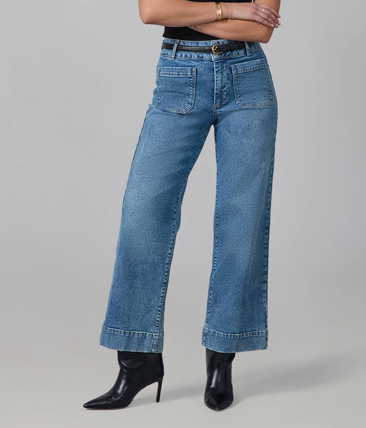 COLETTE-MDL High Rise Wide Leg Jeans 30" Inseam - Lola