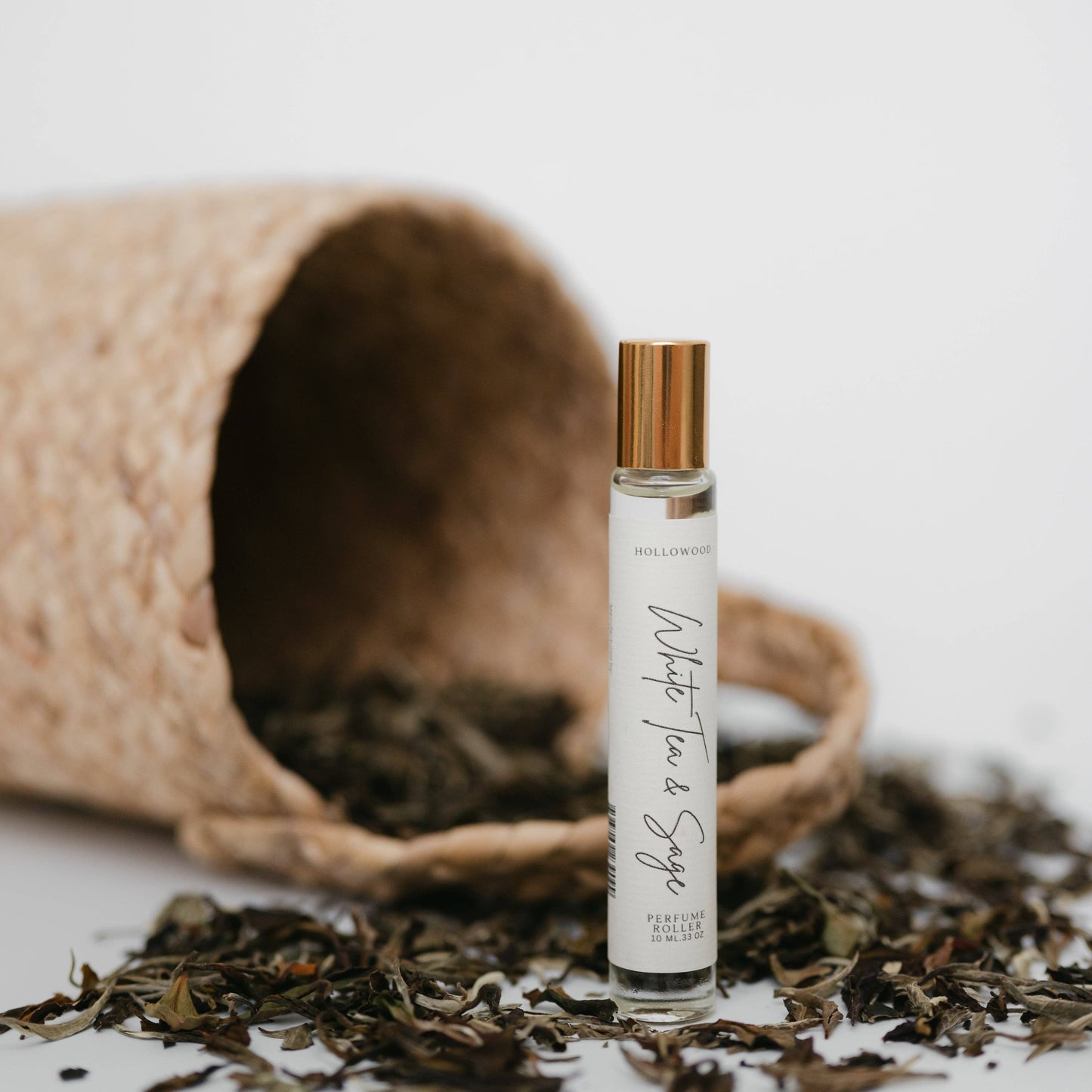 WHITE TEA & SAGE | PERFUME ROLLER