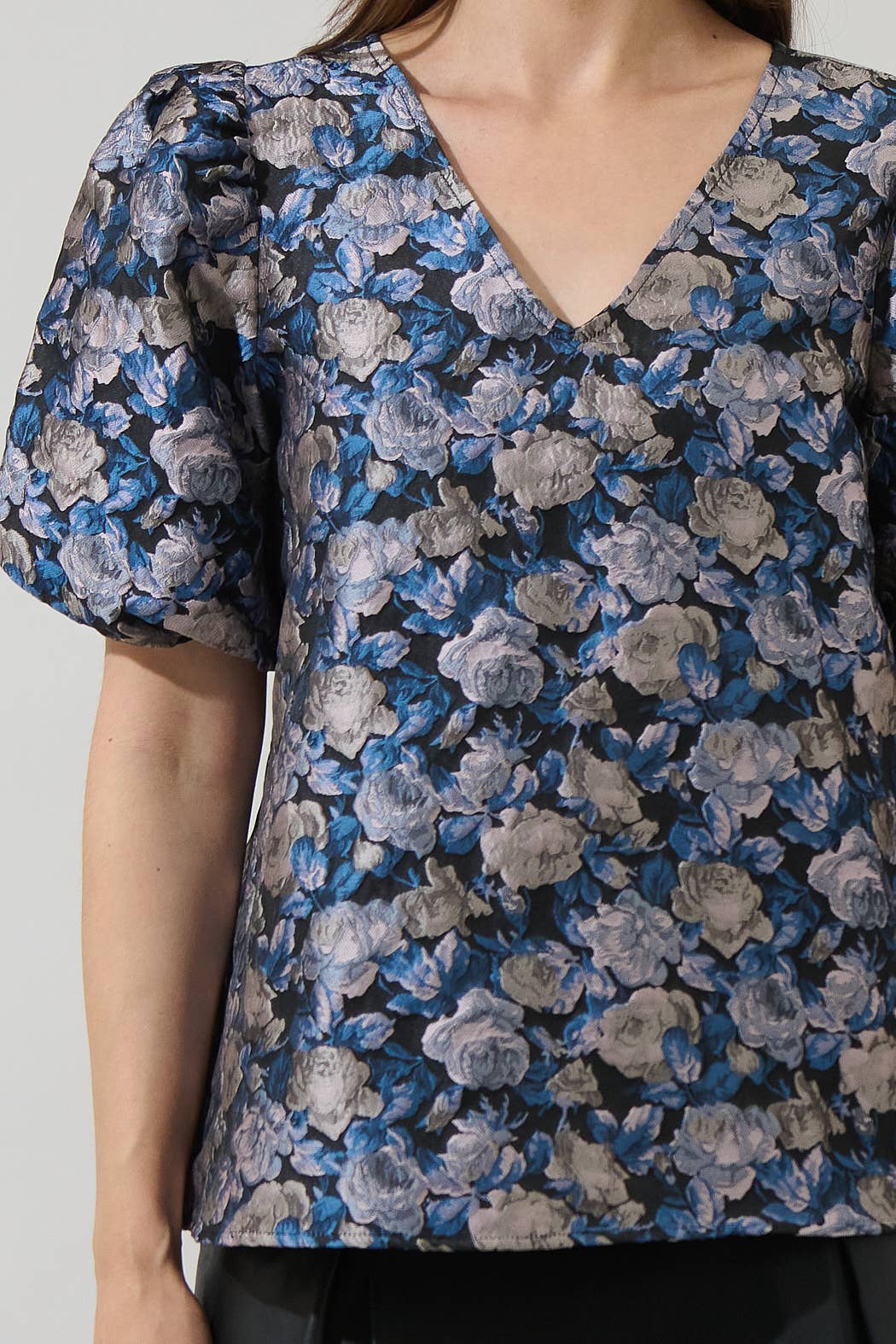 Deanny Jacquard Calise Bubble Sleeve Top