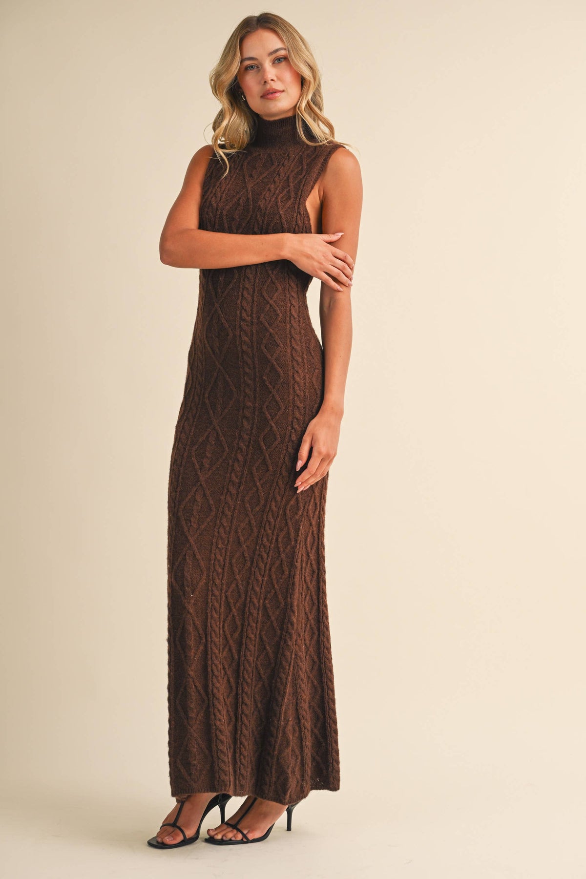 HIGH NECK SLEEVELESS CABLE KNIT SWEATER MAXI DRESS