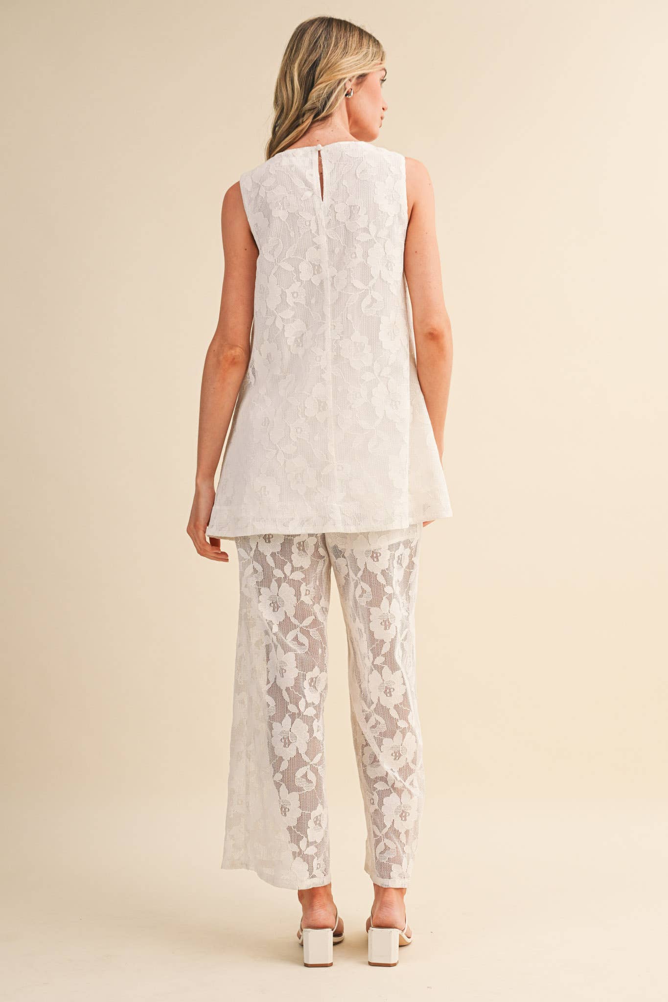 LACE SLEEVELESS TUNIC AND WIDE LEG PANTS SET