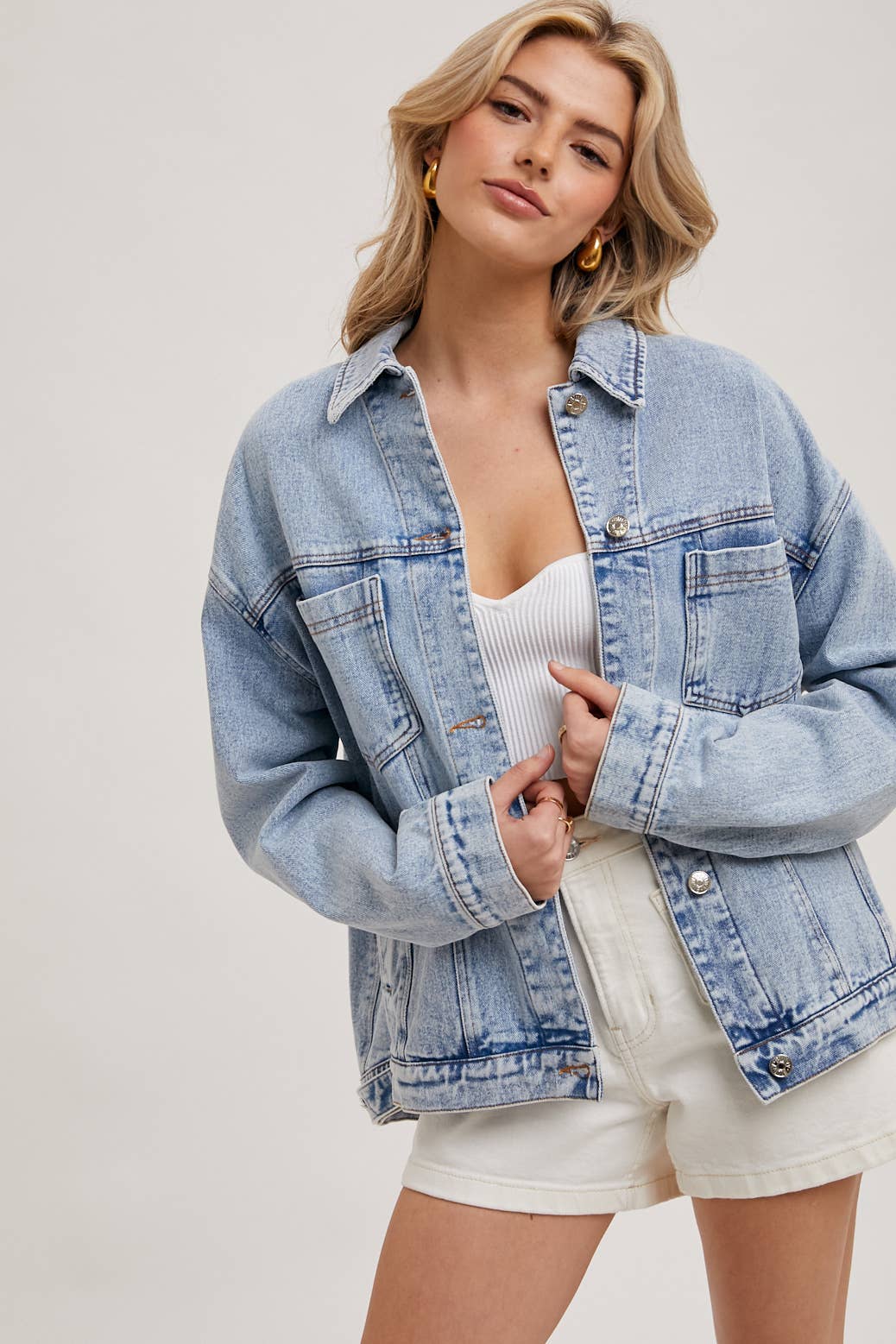 DENIM BUTTON DOWN OVERSIZED JACKET