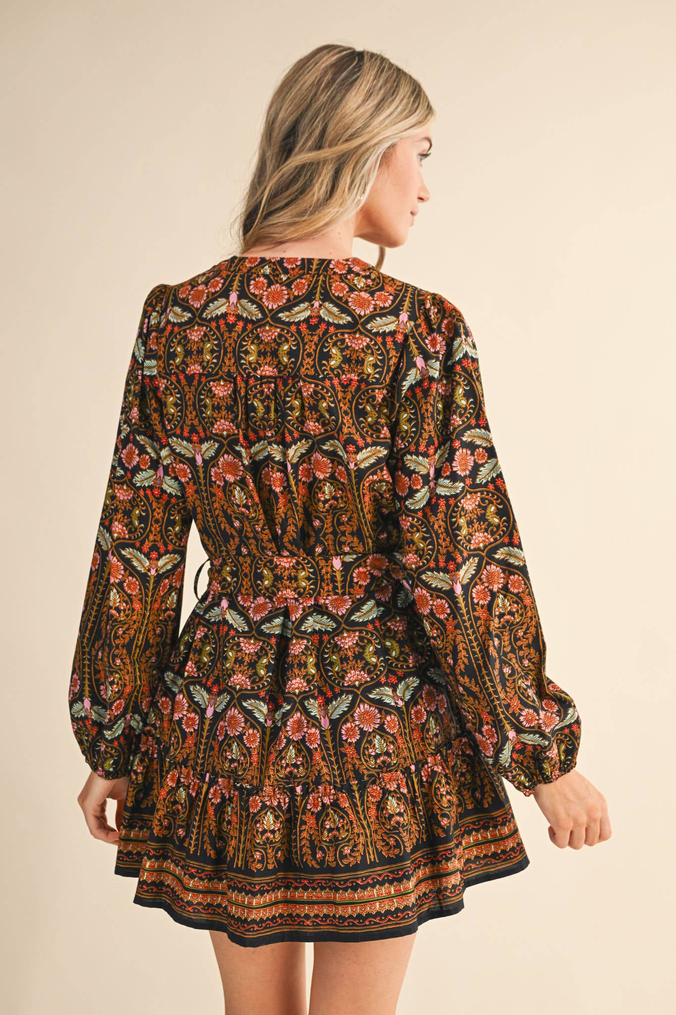 EXCLUSIVE FLORAL PRINT BUTTON DOWN BELTED MINI DRESS