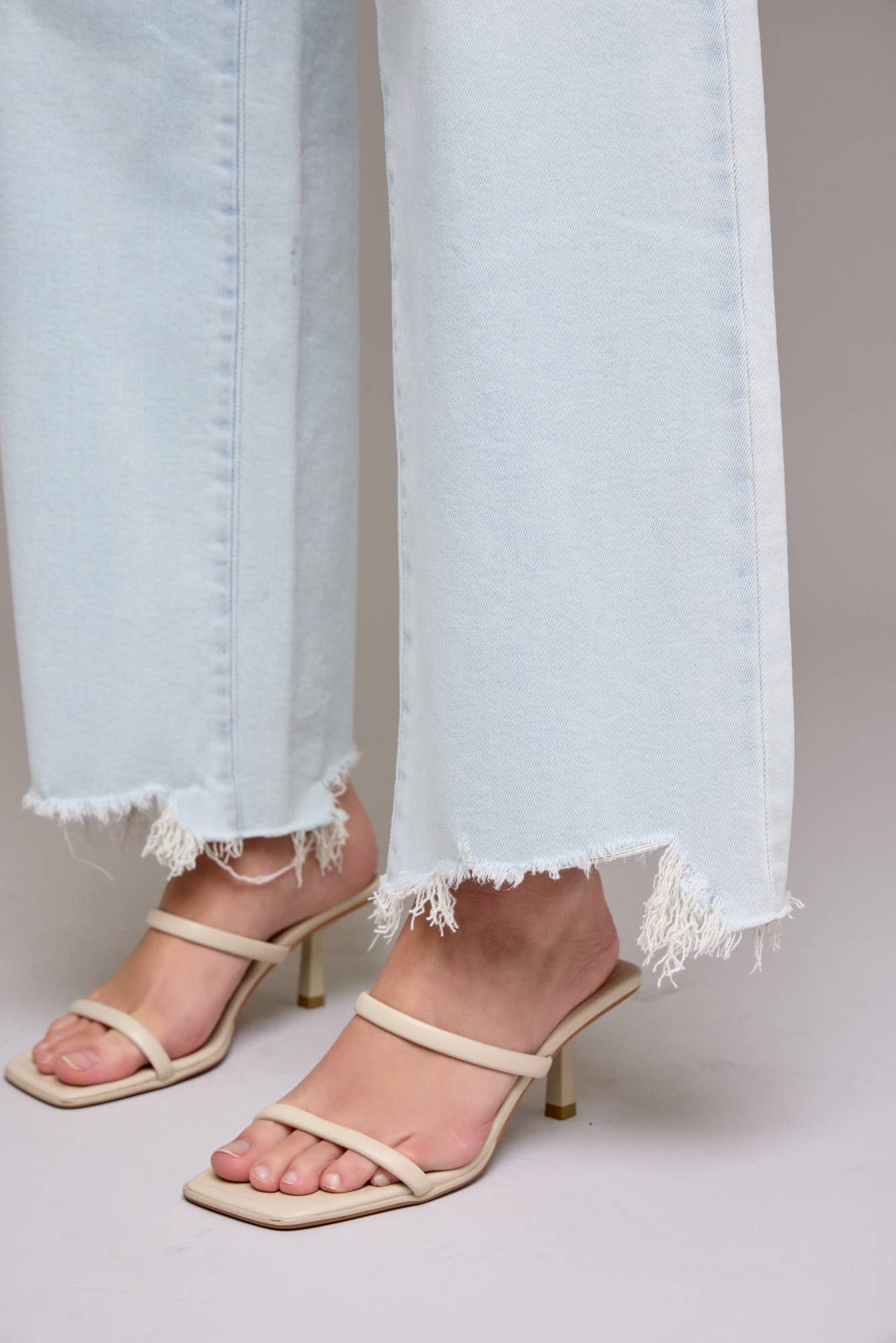 Super Light 31" Inseam Midrise Wide Leg